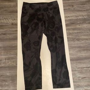 Lululemon floral print leggings